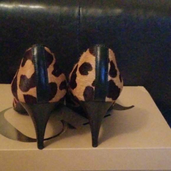 Talbots heels 😍 - Picture 3 of 5